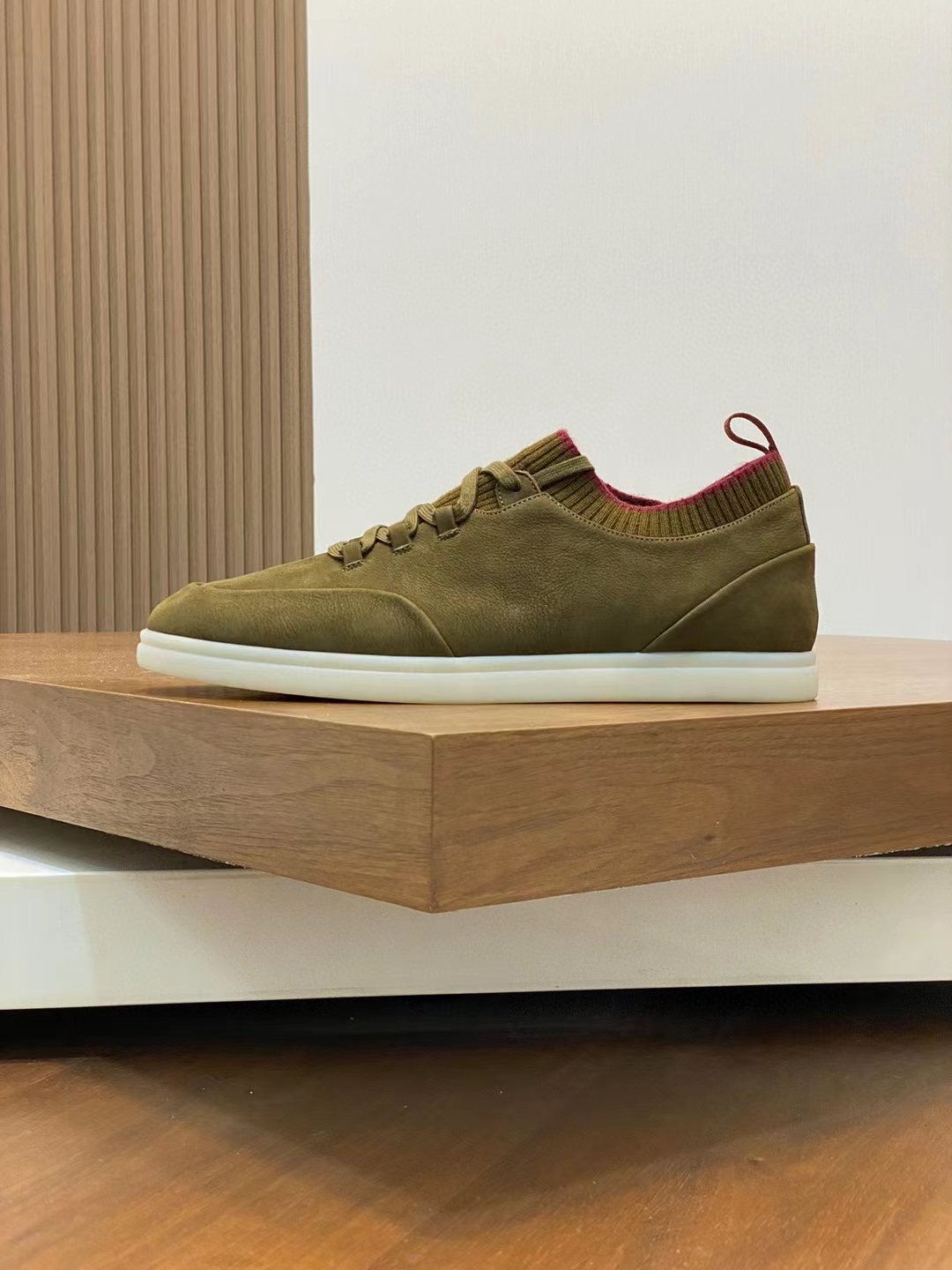 Loro Piana Soho Walk Loro Piana Soho Walk