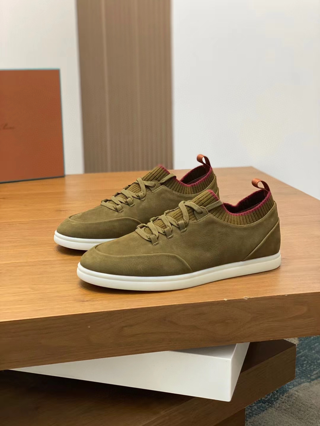 Loro Piana Soho Walk