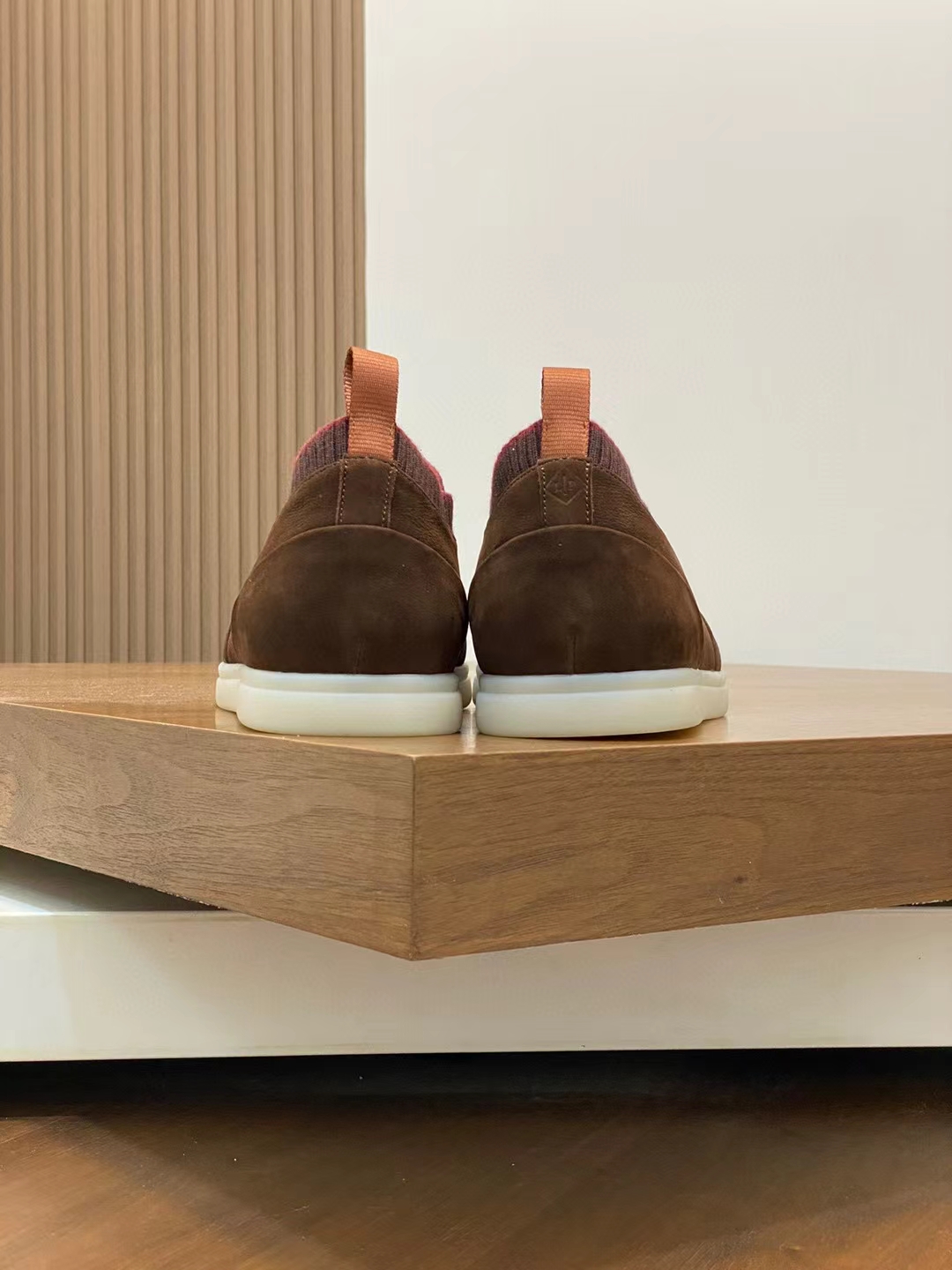 Loro Piana Soho Walk Loro Piana Soho Walk