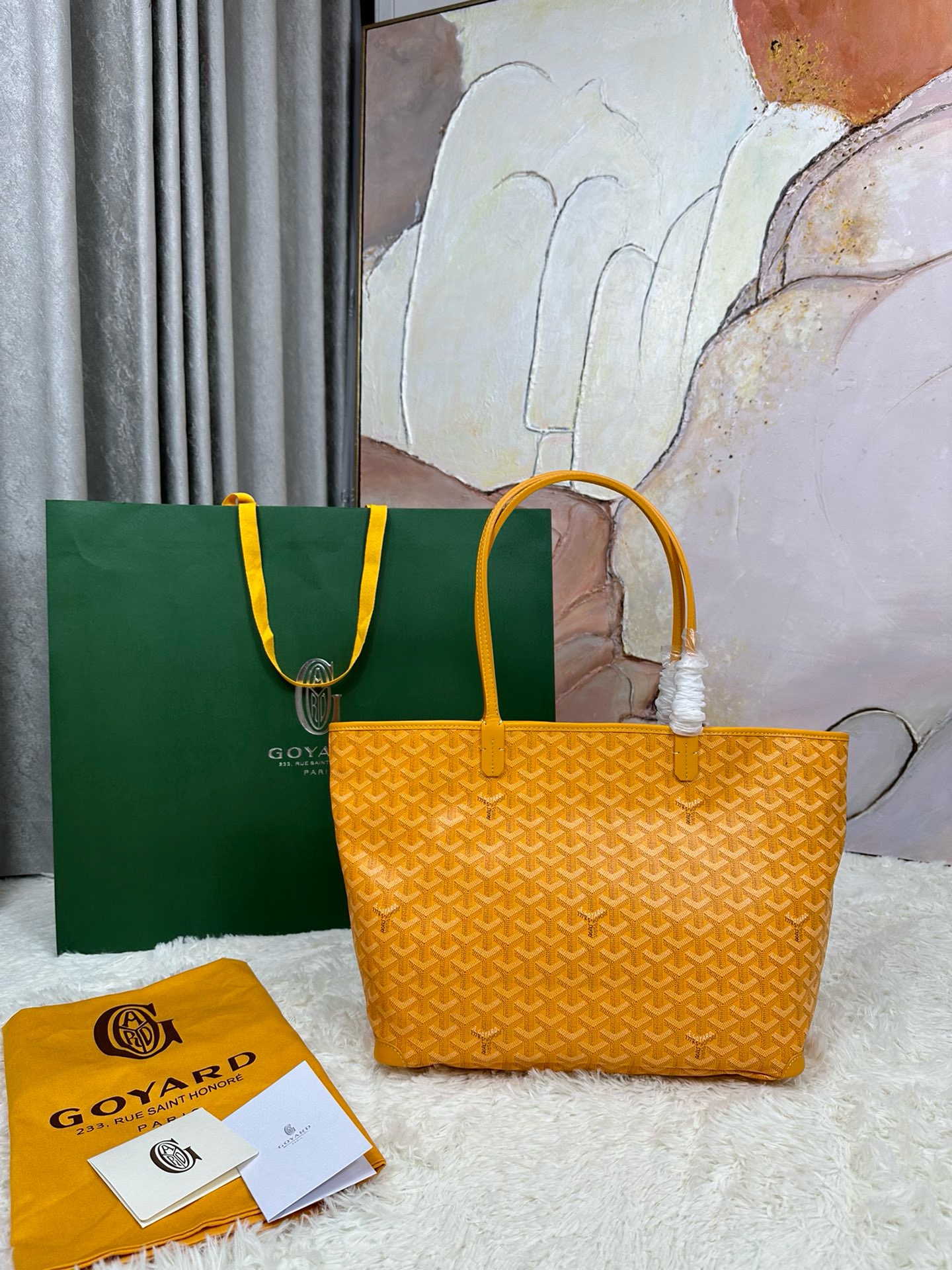 Miu Miu Ivy Leather Tote Bag