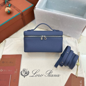 Miu Miu Wander Shoulder Bag