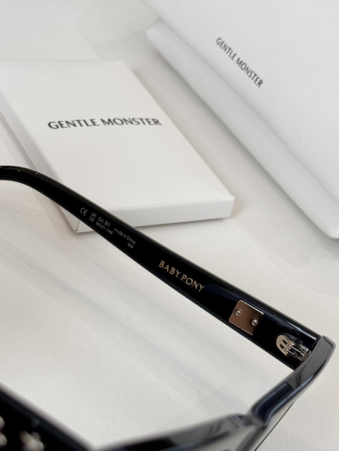 Gentle Monster Baby Pony Sunglasses Gentle Monster Baby Pony Sunglasses