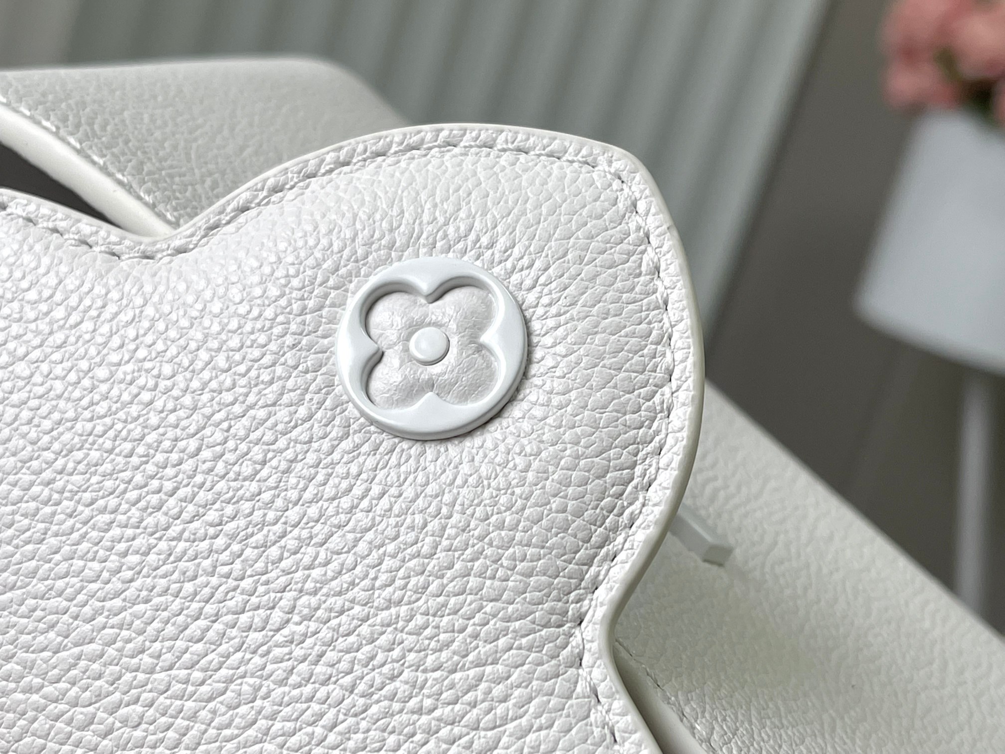 LV Capucines East-West Mini LV Capucines East-West Mini
