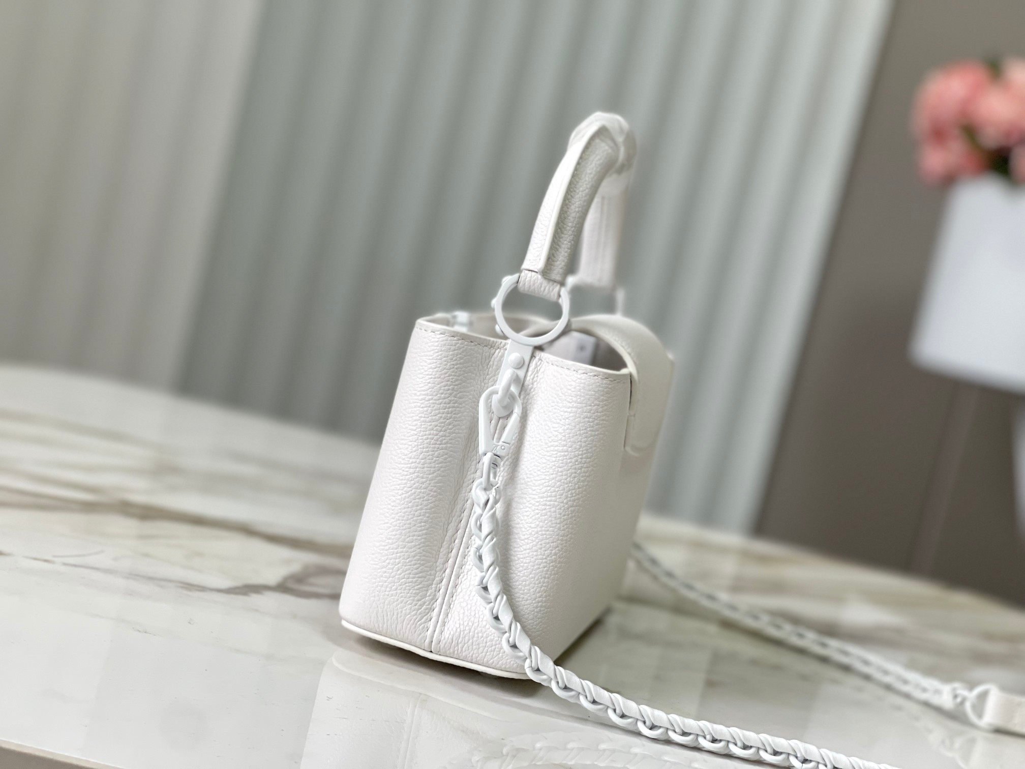 LV Capucines East-West Mini LV Capucines East-West Mini