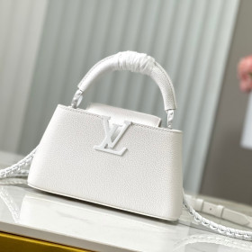 LV Capucines East-West Mini LV Capucines East-West Mini