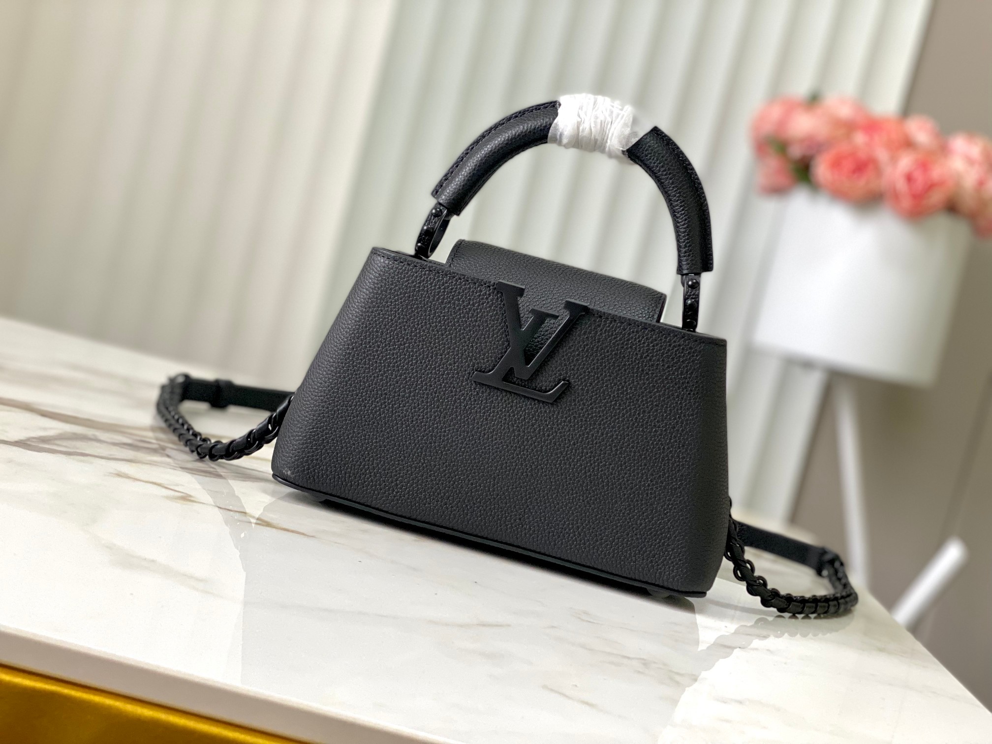 LV Capucines East-West Mini