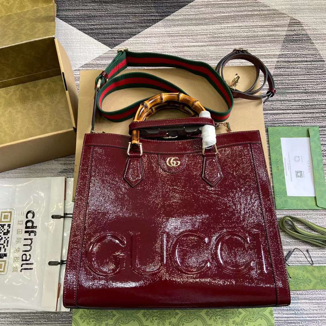 Gucci Diana Medium Tote Bag
