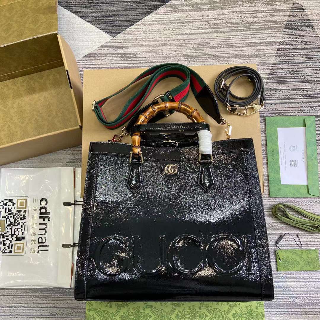 Gucci Diana Medium Tote Bag