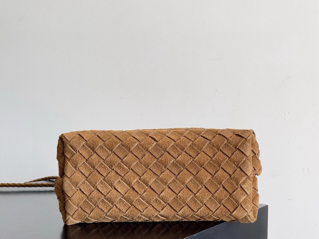 Loro Piana Extra Pocket L27 Pouch Ostrich Loro Piana Extra Pocket L27 Pouch Ostrich