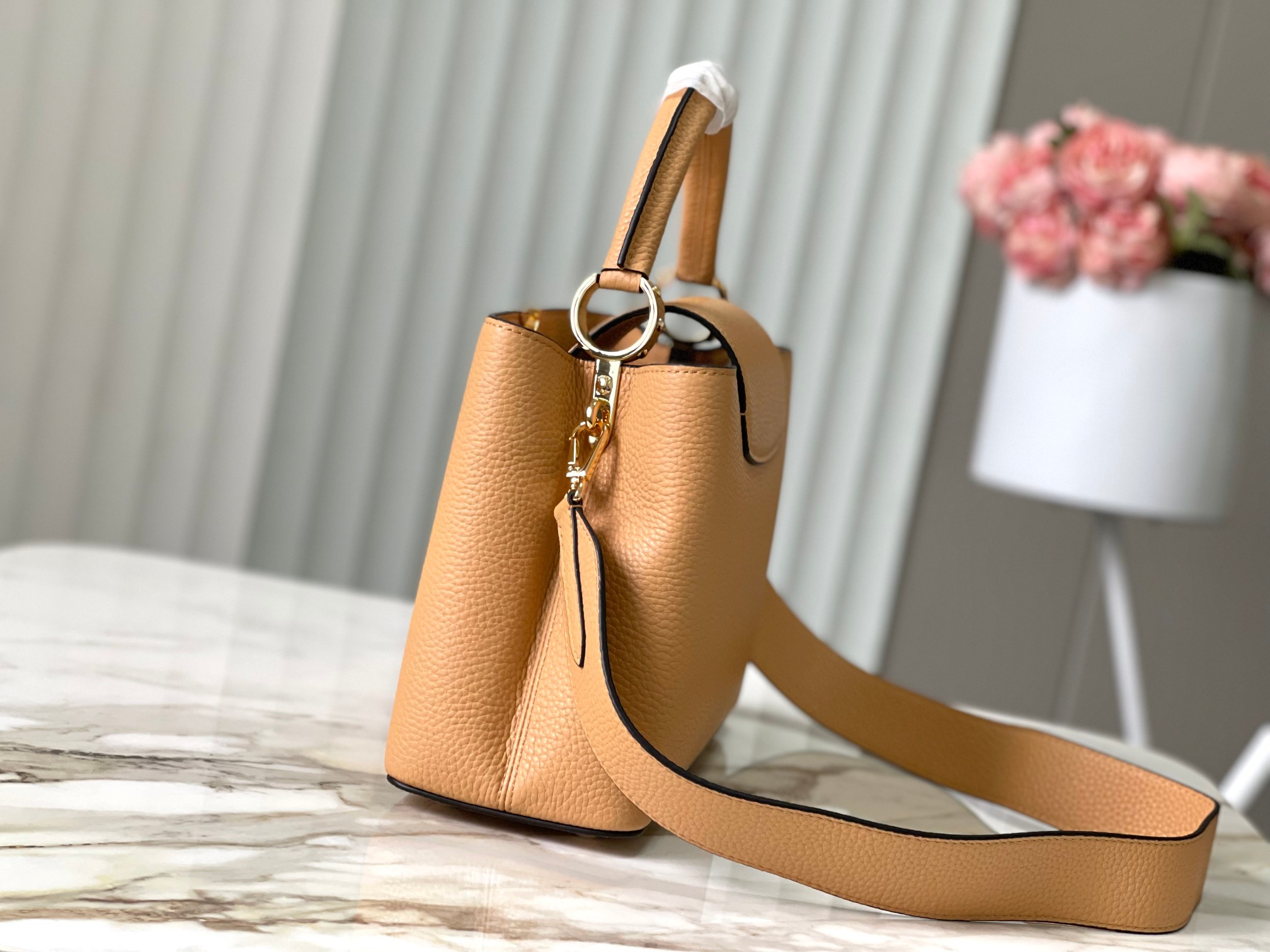 LV Capucines MM LV Capucines MM