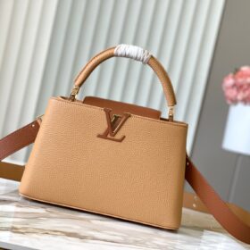 LV Capucines MM
