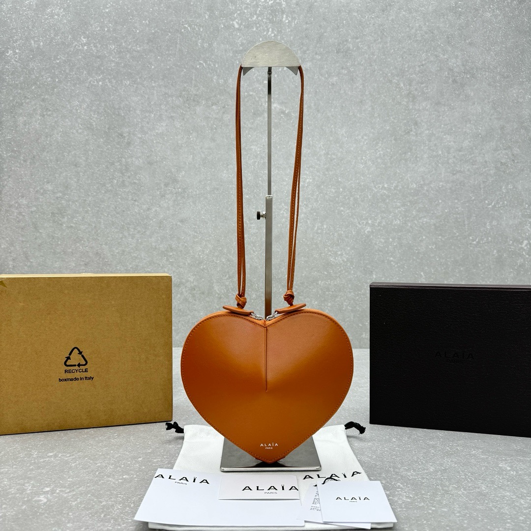 Alaia Heart Shape Bag