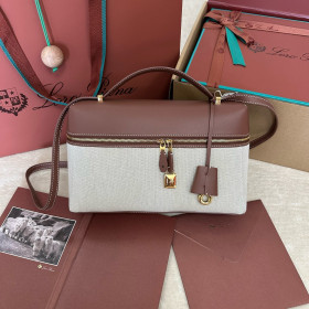 Alaia Small Le Teckle Bag