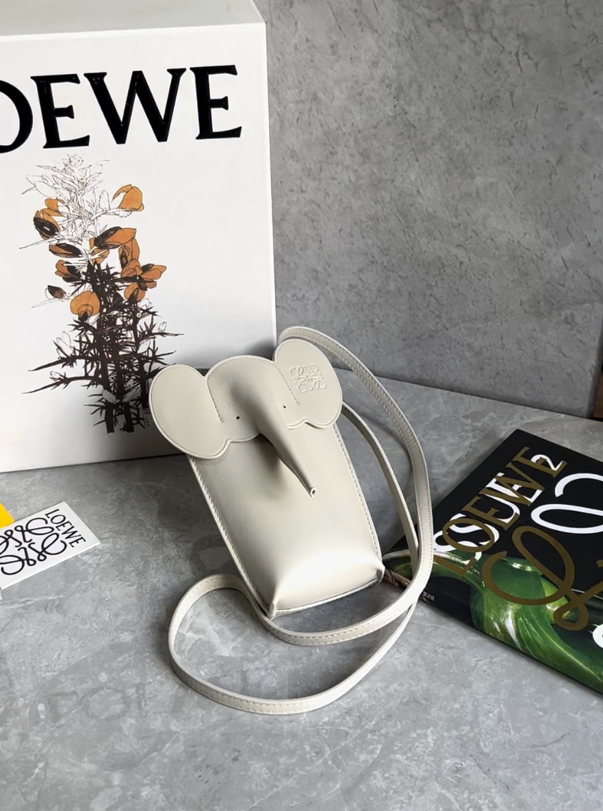 Loewe Elephant Pocket Bag