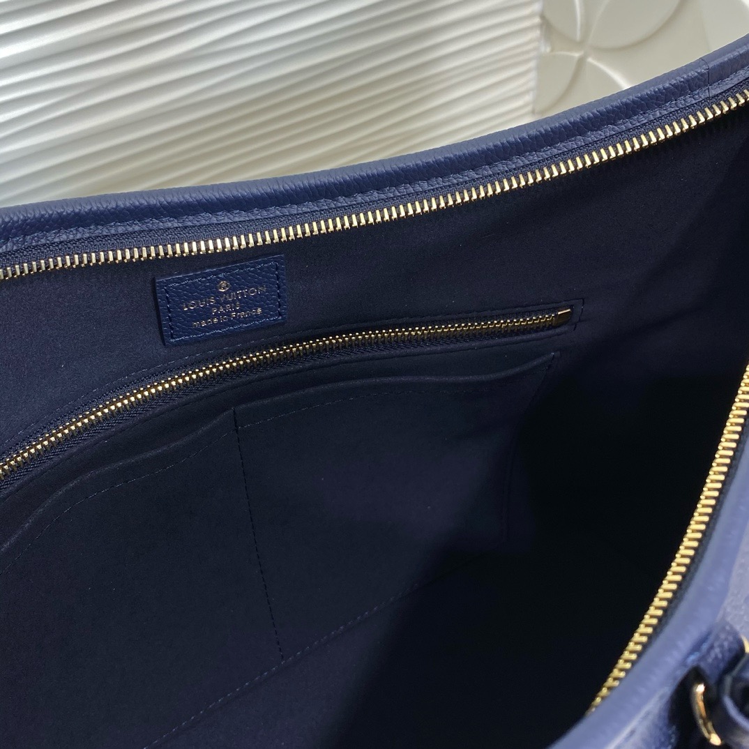 LV CarryAll Dark MM LV CarryAll Dark MM