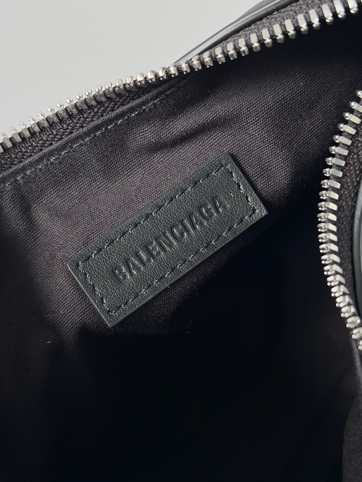 Balenciaga Le Cagole XS With Buckle Balenciaga Le Cagole XS With Buckle