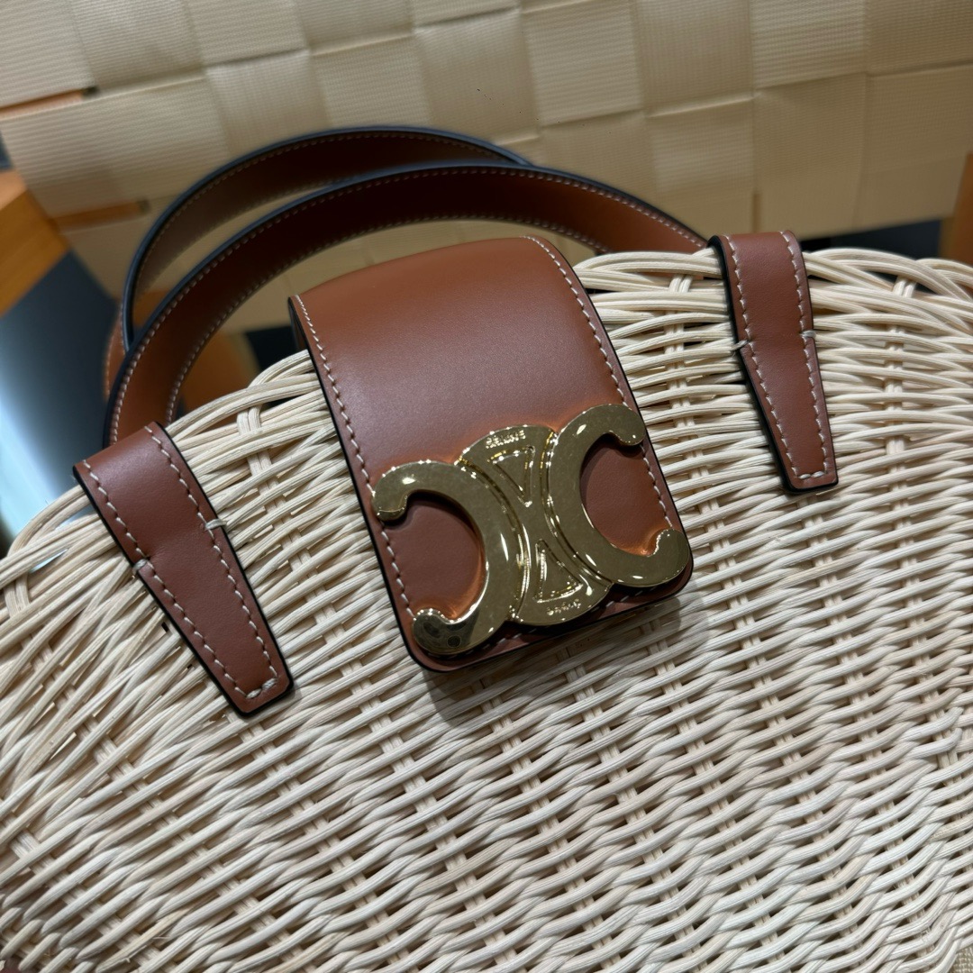 Celine Teen Couffin In Wicker And Calfskin Celine Teen Couffin In Wicker And Calfskin