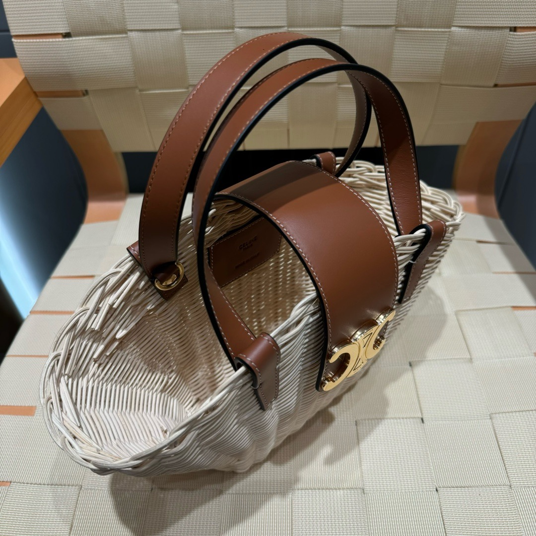 Celine Teen Couffin In Wicker And Calfskin Celine Teen Couffin In Wicker And Calfskin