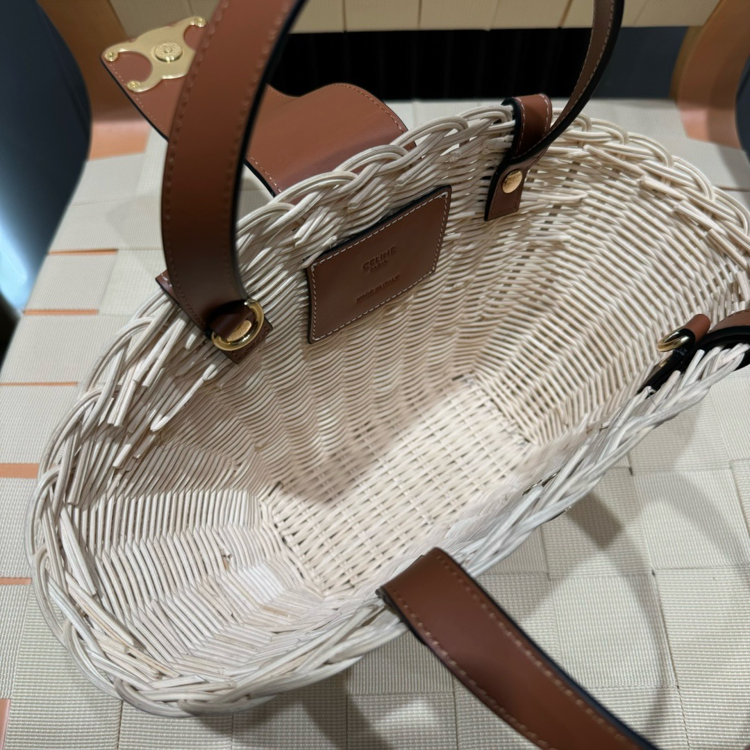 Celine Teen Couffin In Wicker And Calfskin Celine Teen Couffin In Wicker And Calfskin