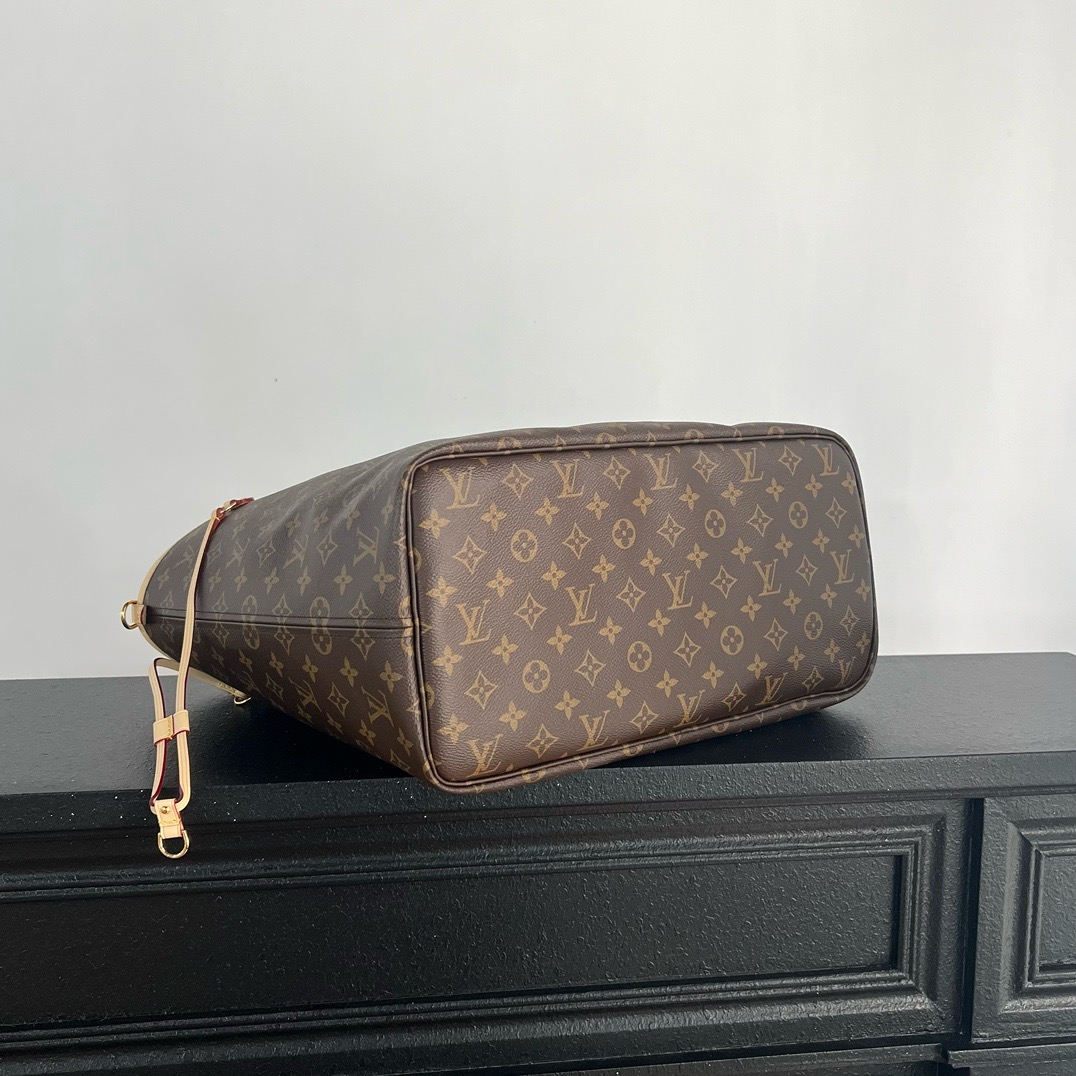 LV Neverful Inside Out GM LV Neverful Inside Out GM