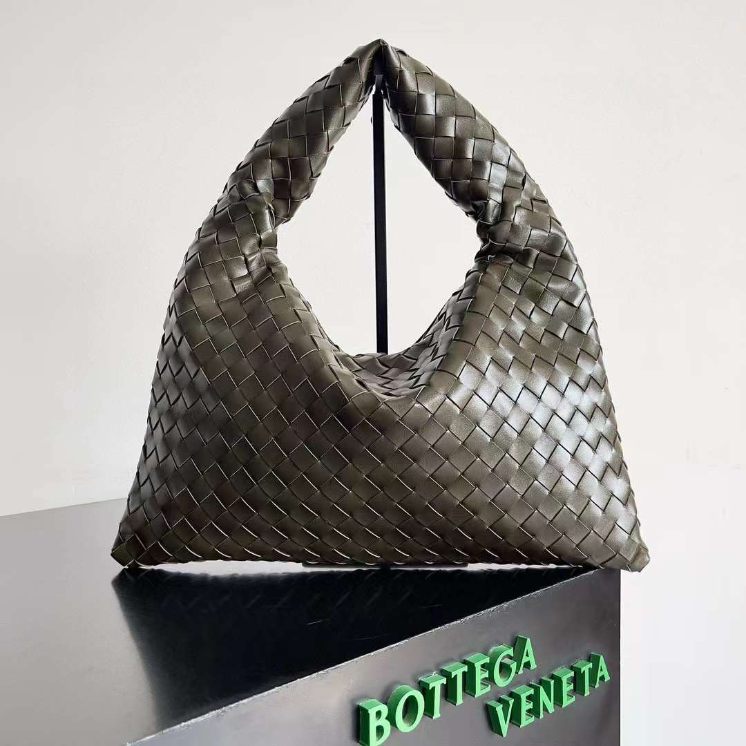 The Row Soft Margaux 10 Bag in Leather