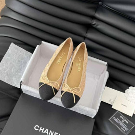 Hermès Birkin 25 Grizzly Chamois And Gold Hermès Birkin 25 Grizzly Chamois And Gold