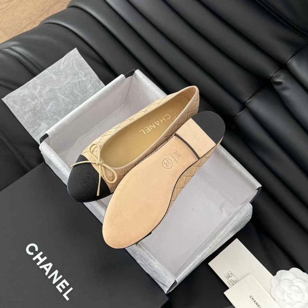Hermès Birkin 25 Grizzly Chamois And Gold Hermès Birkin 25 Grizzly Chamois And Gold