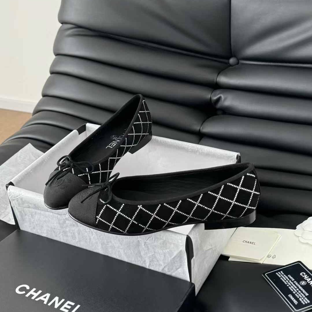 Hermès Birkin 25 Grizzly Chamois And Gold Hermès Birkin 25 Grizzly Chamois And Gold