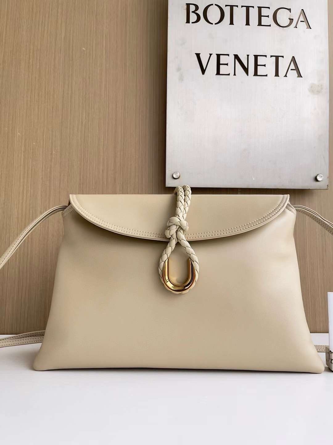 Loro Piana Sesia Happy Day Medium Bag