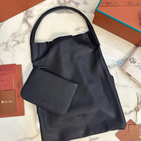 Hermes Casaque Sangle a Boucle Muffler