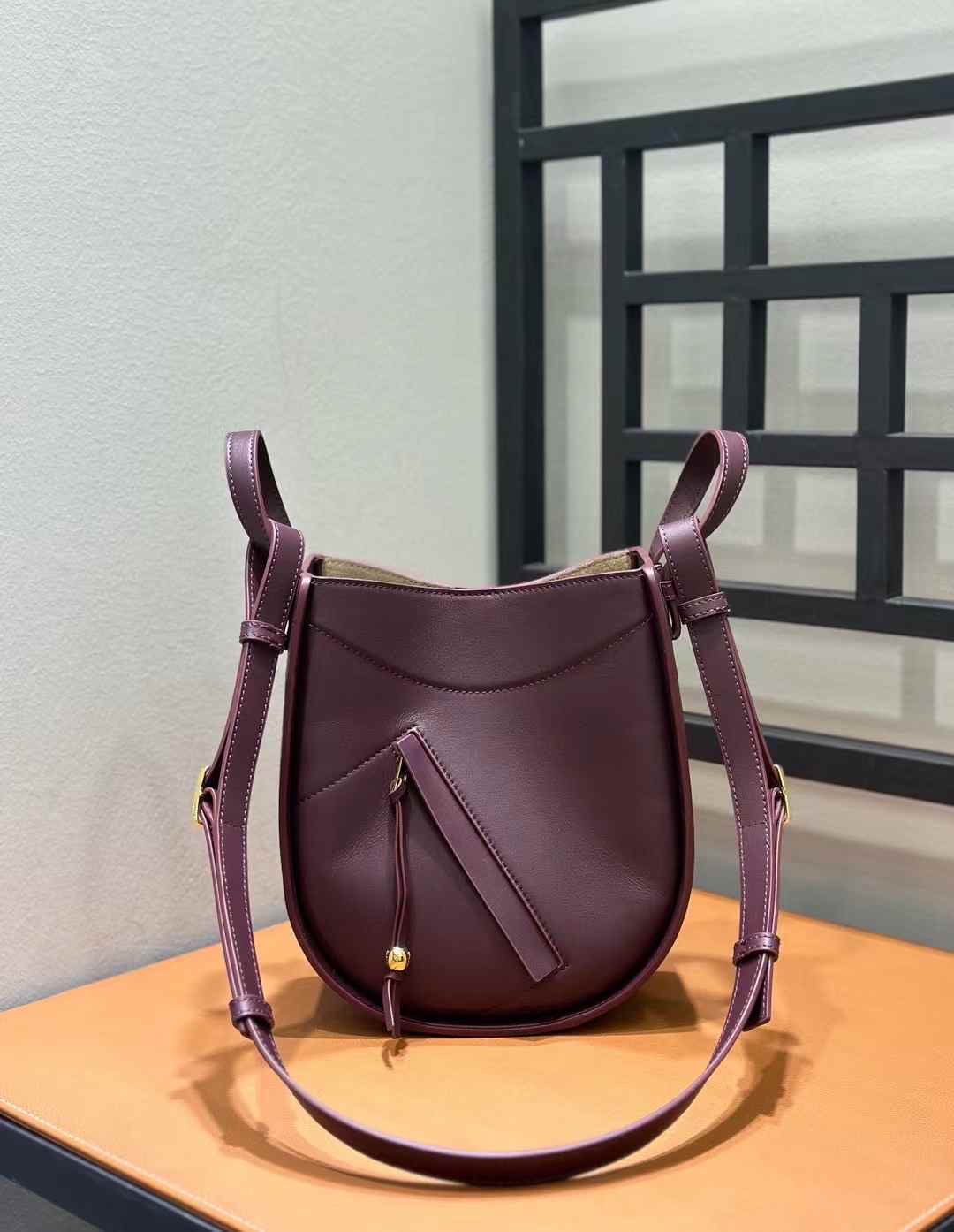 Loewe Hammock Slice Bag