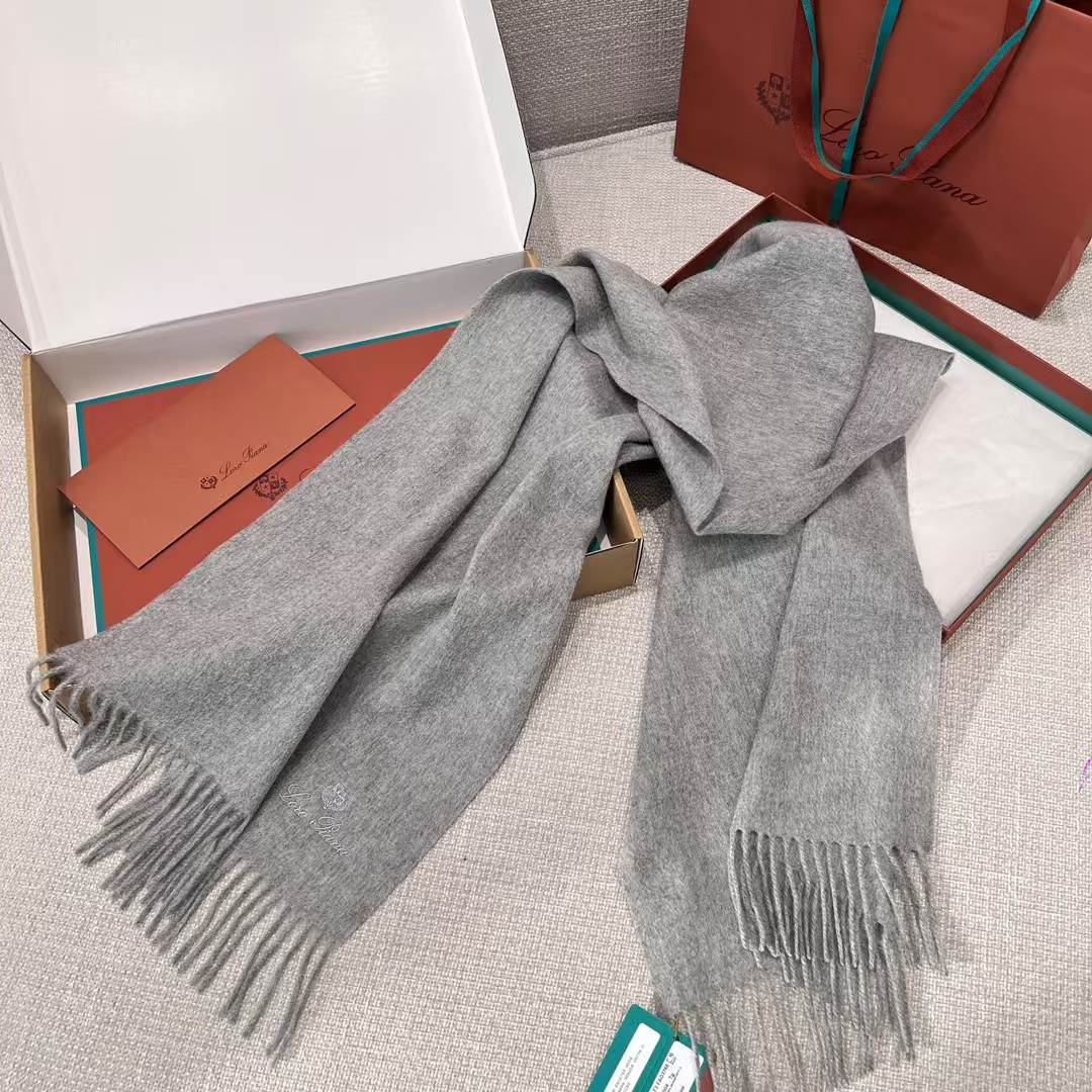 Loro Piana Grande Unita Scarf