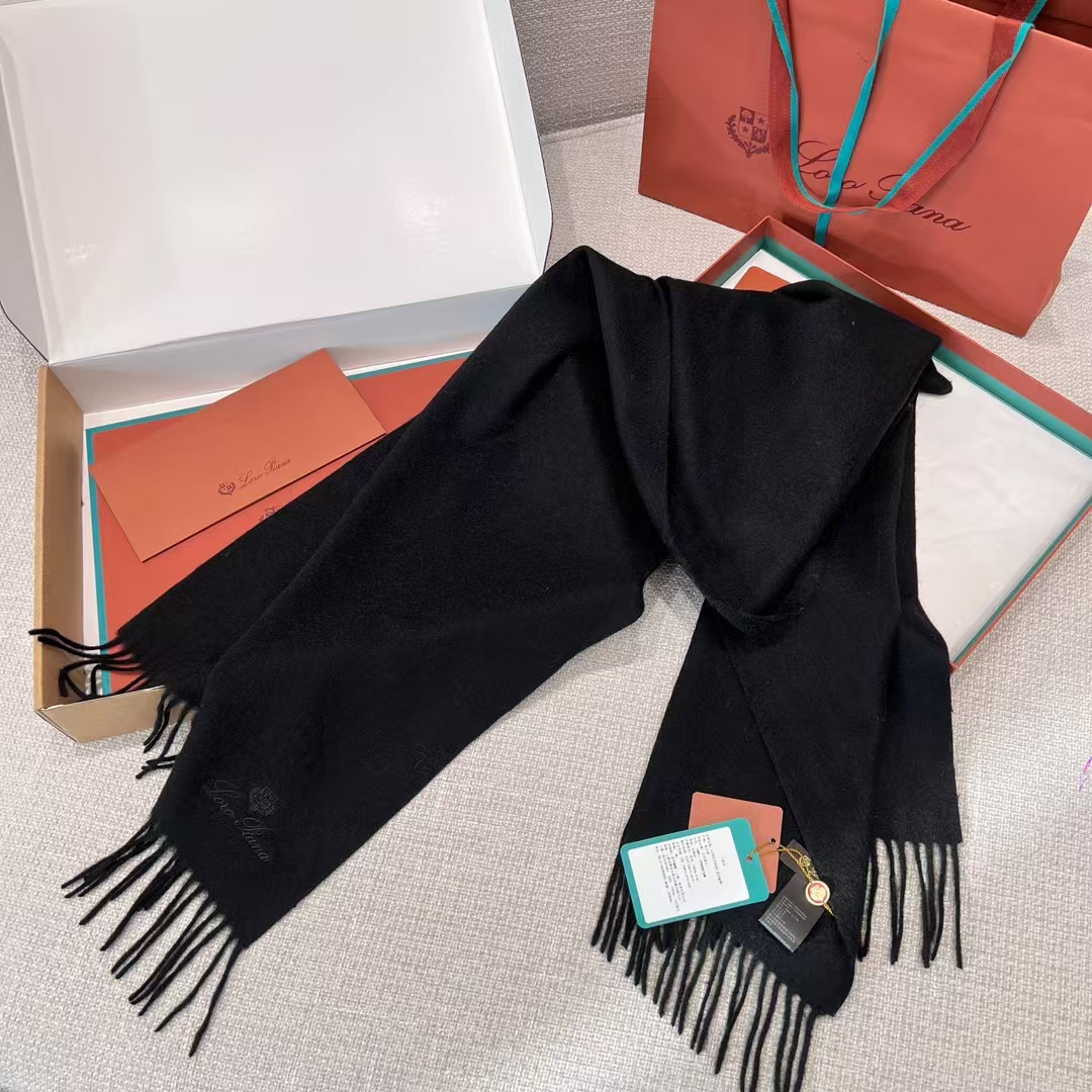 Loro Piana Grande Unita Scarf