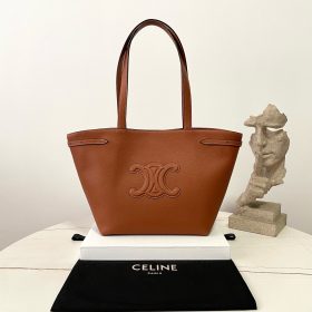 LV x TM Pochette Accessoires