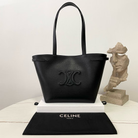 LV x TM Pochette Accessoires