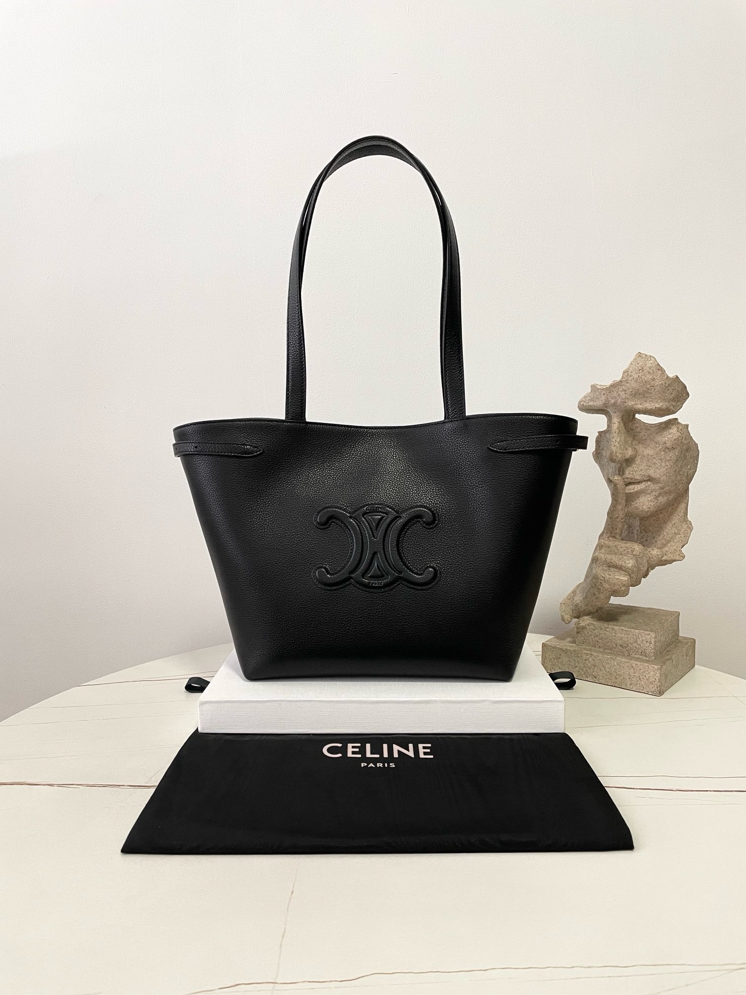 LV x TM Pochette Accessoires
