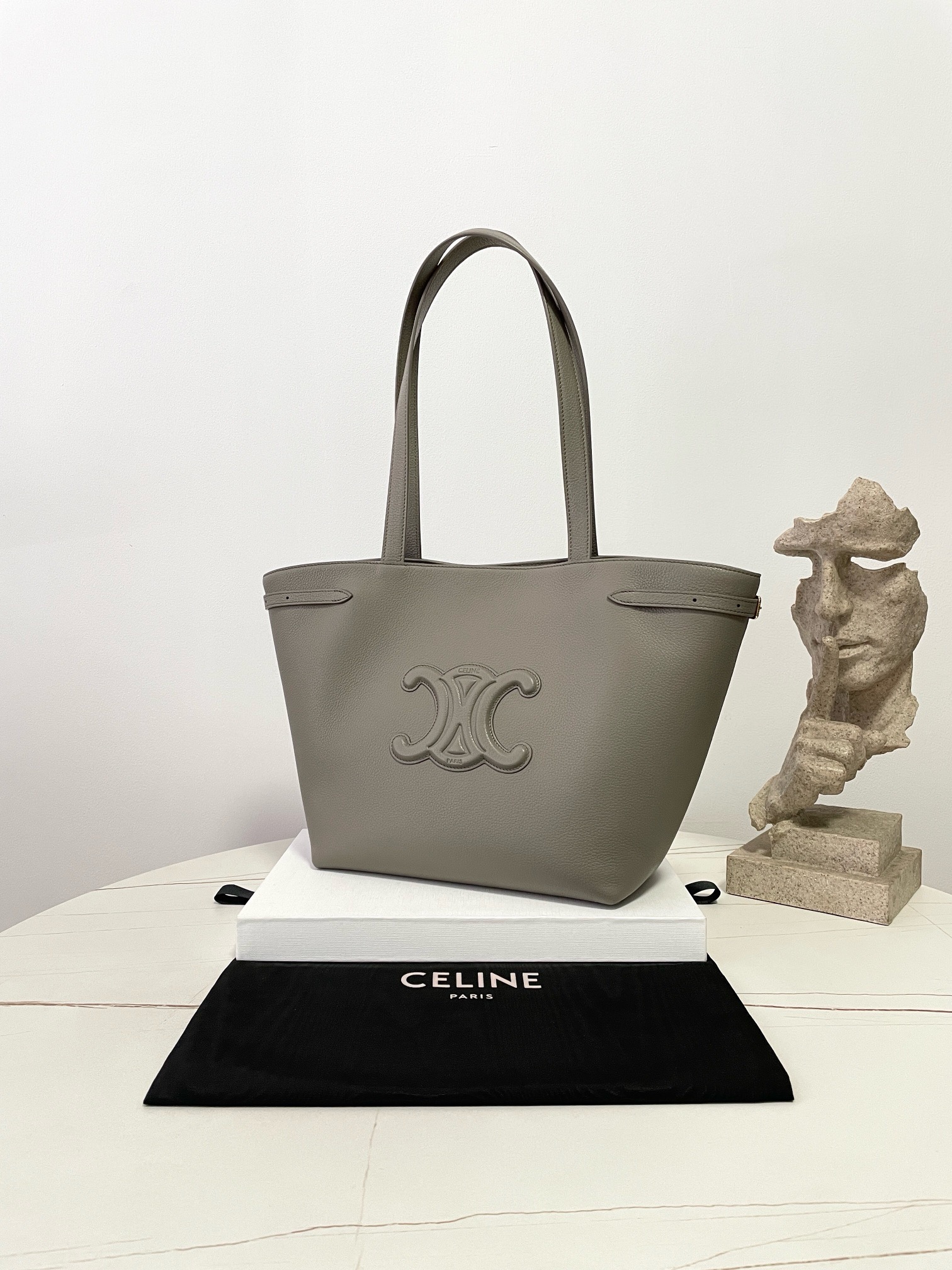 LV x TM Pochette Accessoires LV x TM Pochette Accessoires