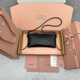 Loro Piana Ghiera Shopper Small Loro Piana Ghiera Shopper Small