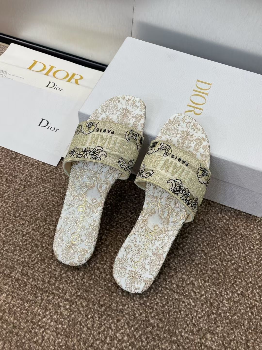 Hermes Jet Sneakers