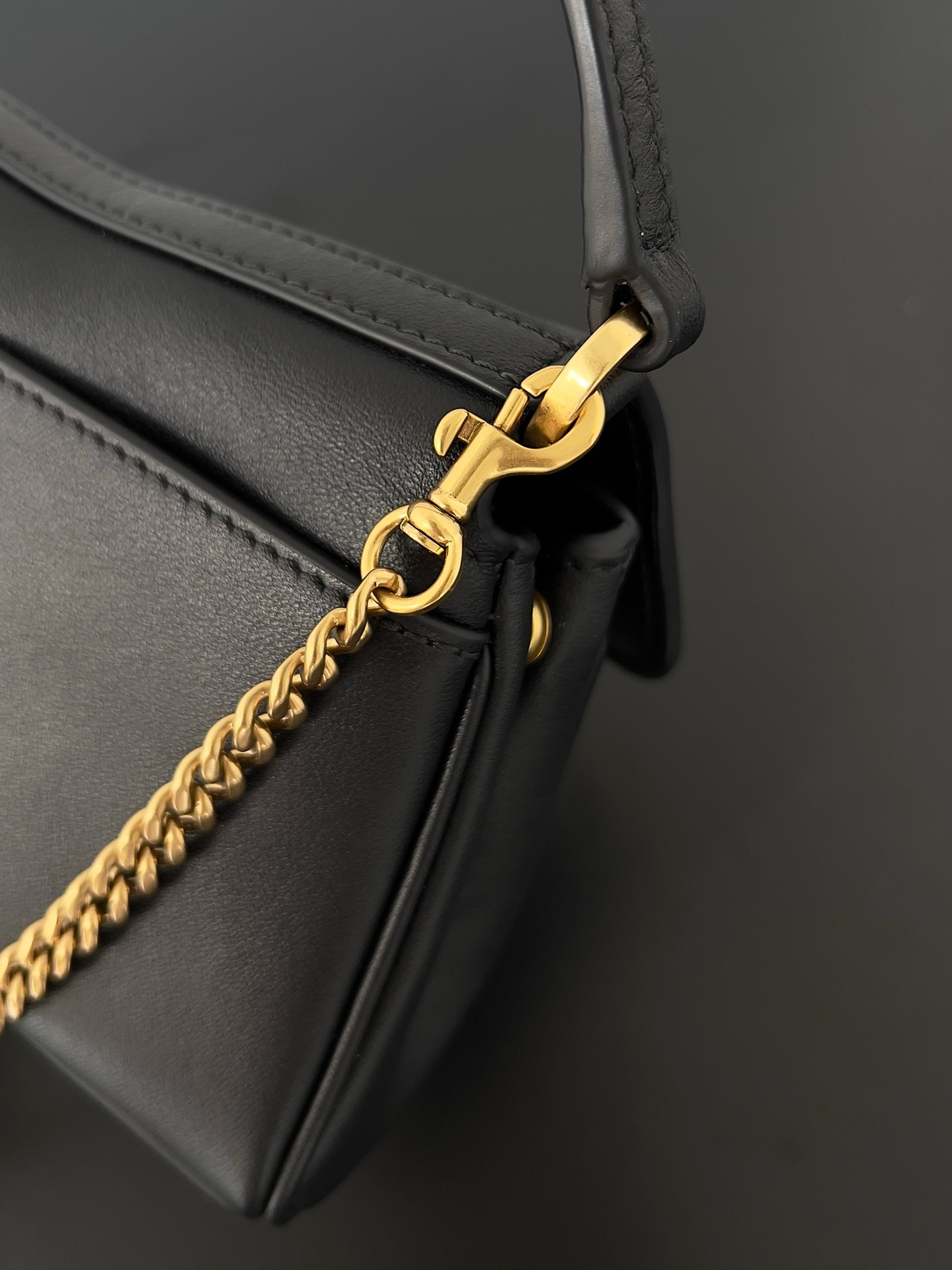 Chanel Mini Shoulder Bag Chanel Mini Shoulder Bag