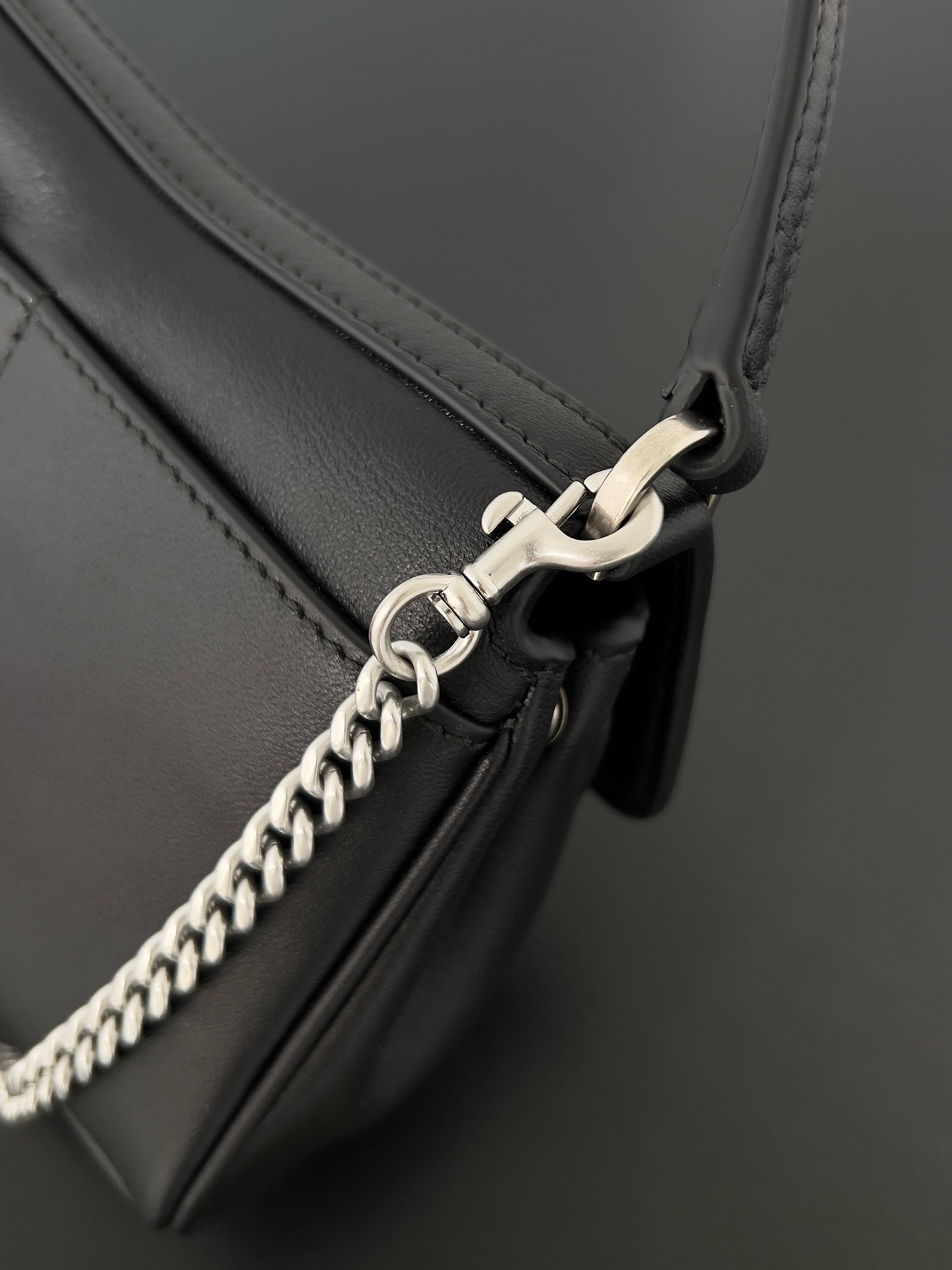Chanel Mini Shoulder Bag Chanel Mini Shoulder Bag