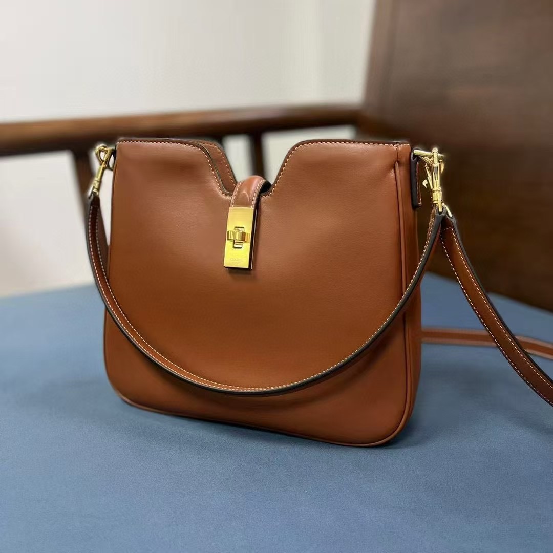 Chanel Mini Shoulder Bag Chanel Mini Shoulder Bag