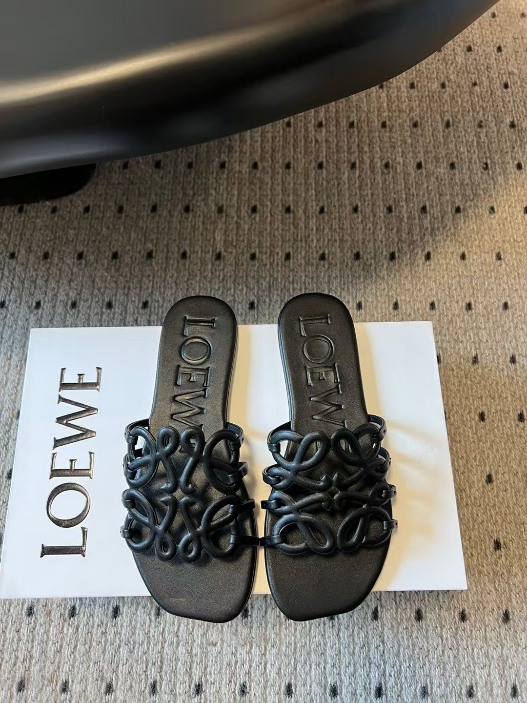 Loewe Anagram Leather Slide