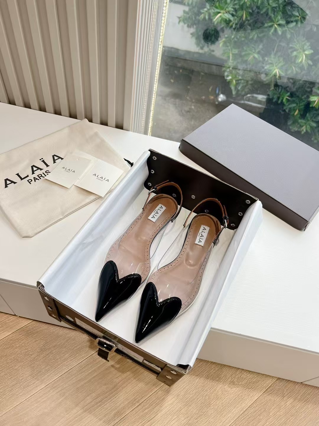Alaia Le Couer Flat Slingback