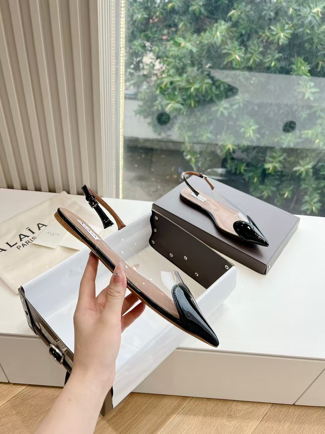 Alaia Le Couer Flat Slingback Alaia Le Couer Flat Slingback