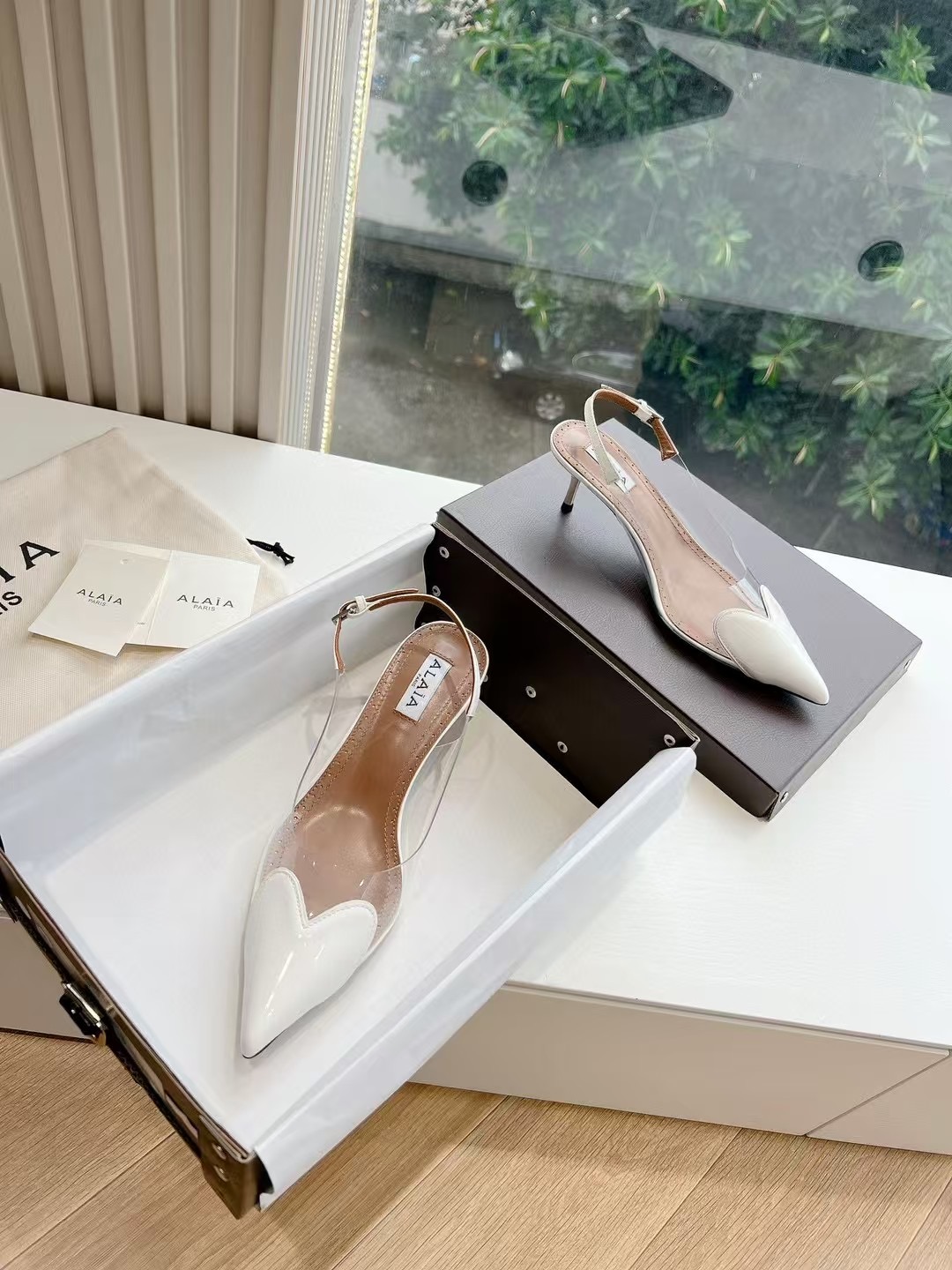 Alaia Le Couer Slingback Heel