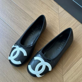 Chanel 22 Mini Handbag Chanel 22 Mini Handbag