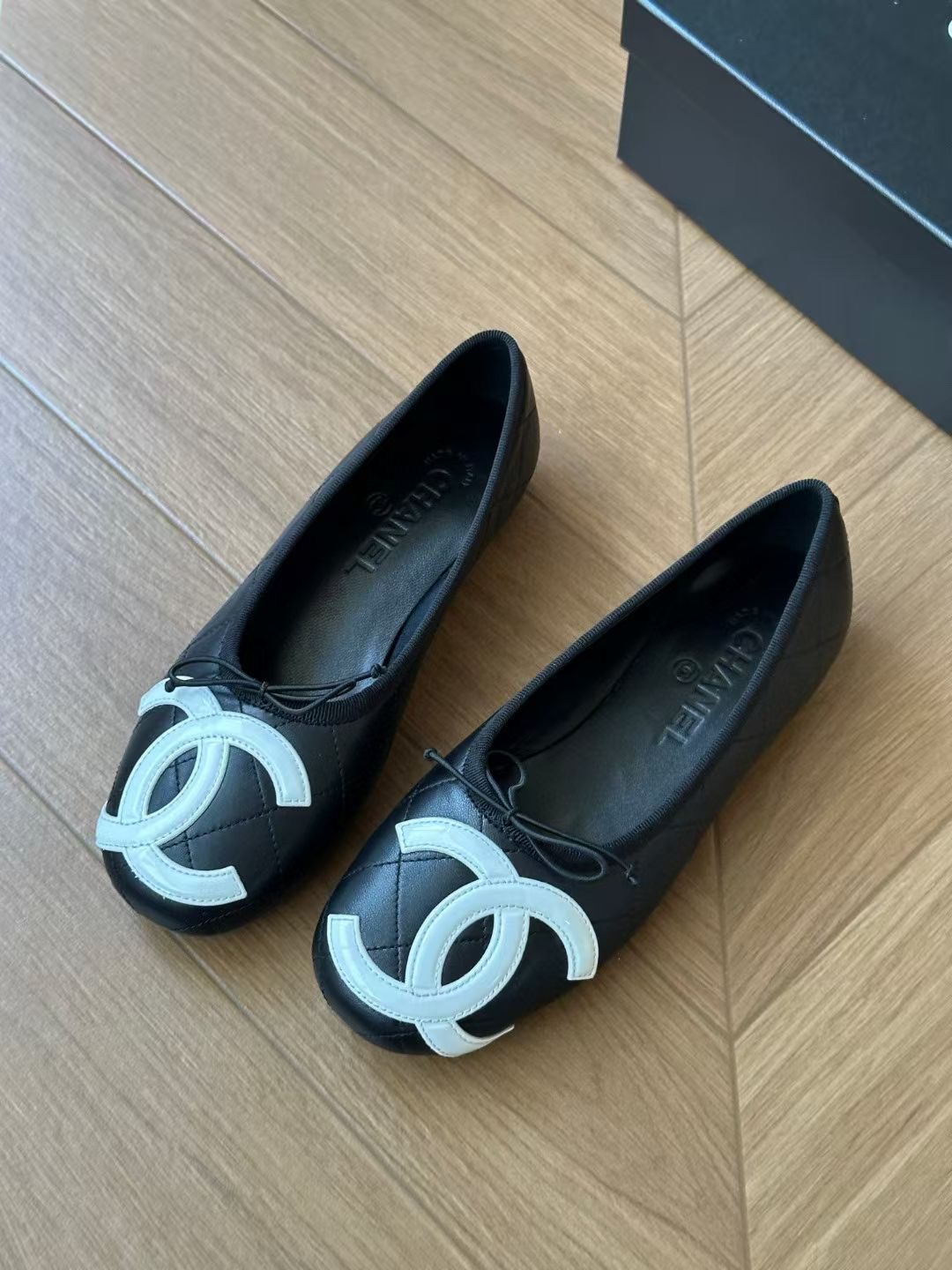 Chanel 22 Mini Handbag