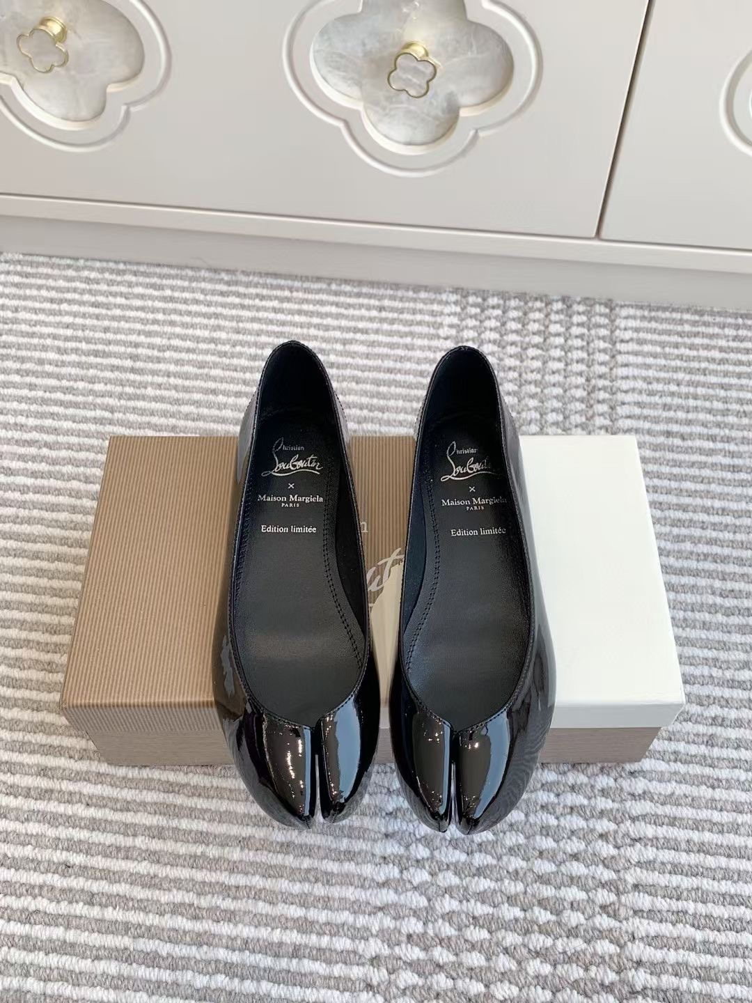 Chanel 25 Medium Handbag