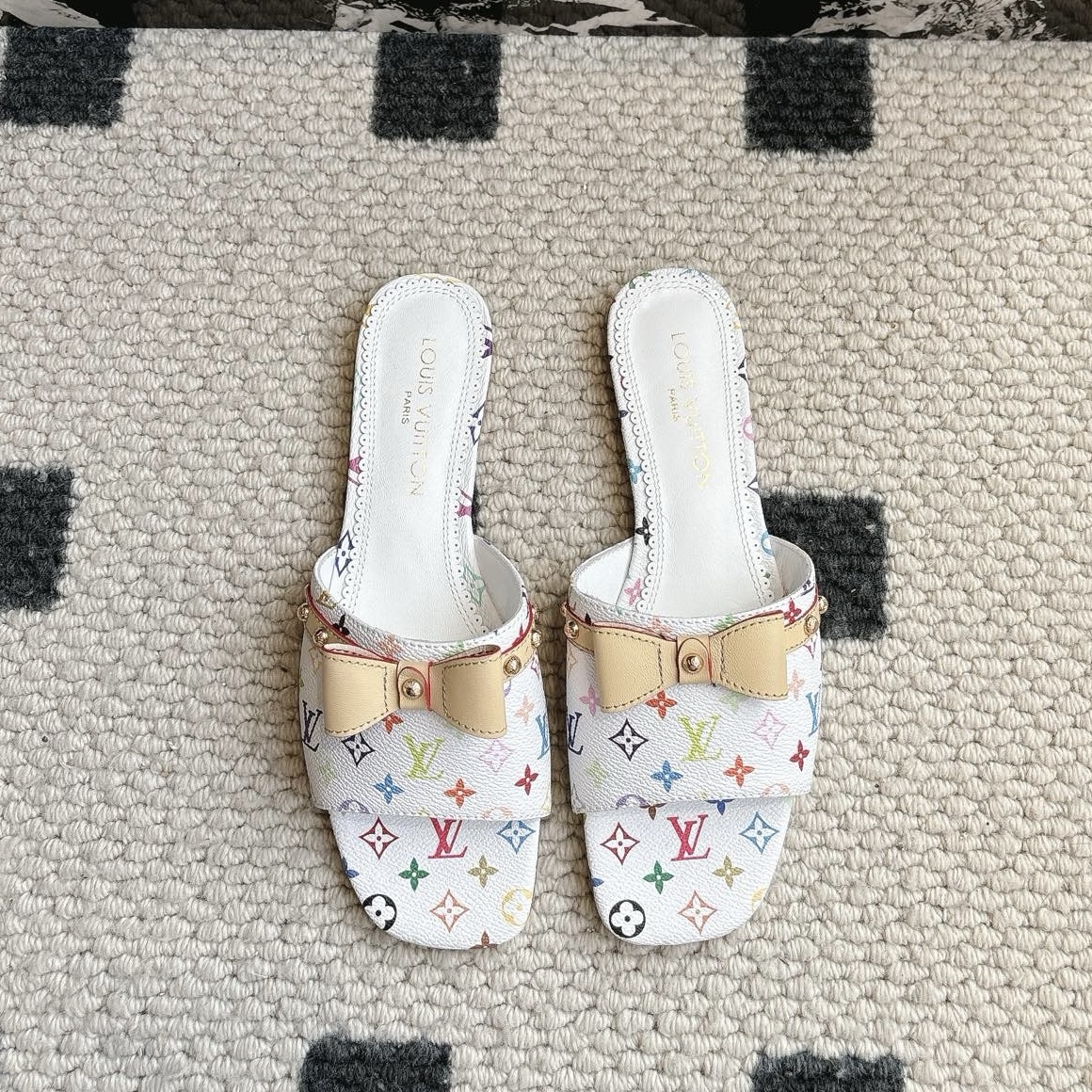 LV x TM Flat Mule